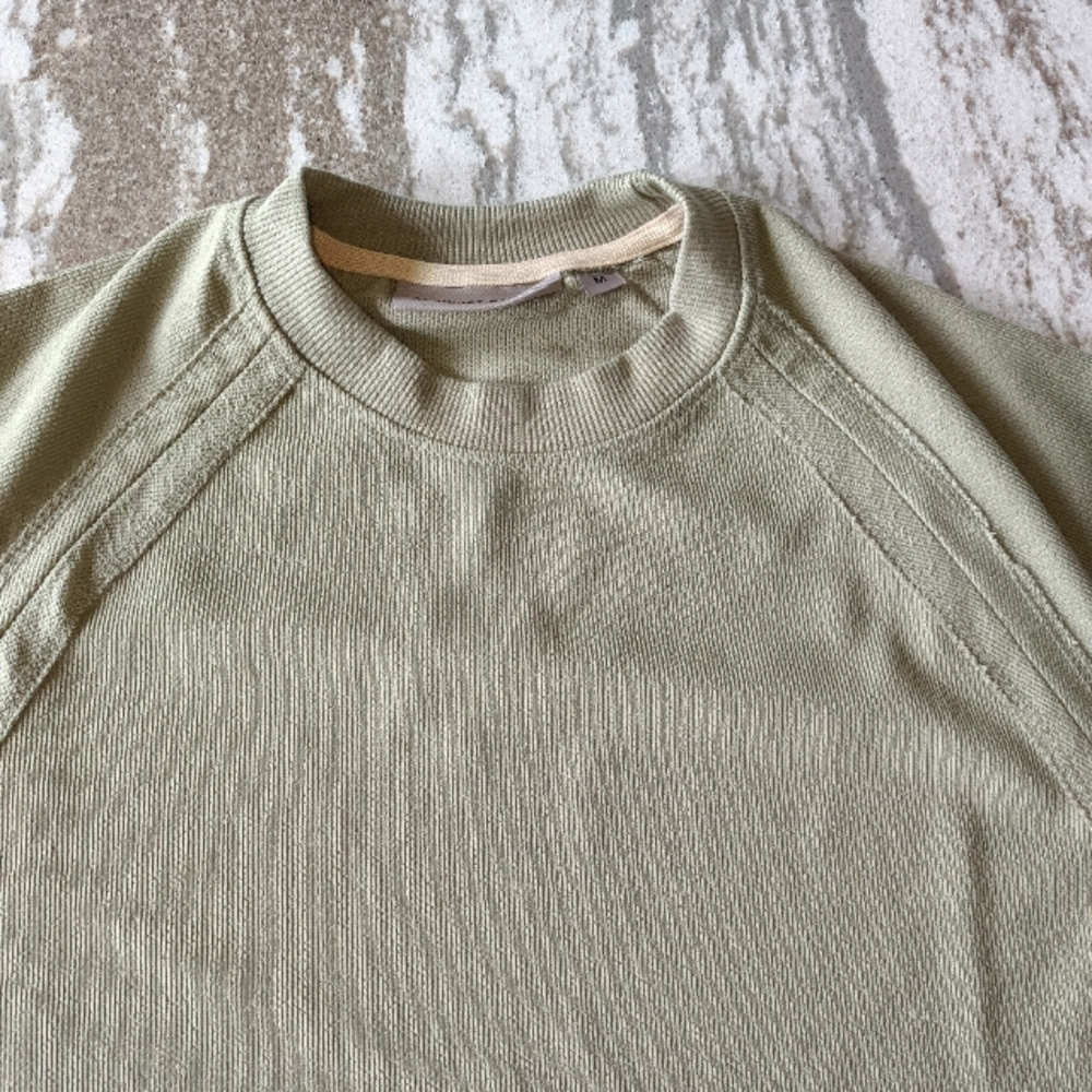Amongst Others Men's Fashion T-shirt New Size Medium